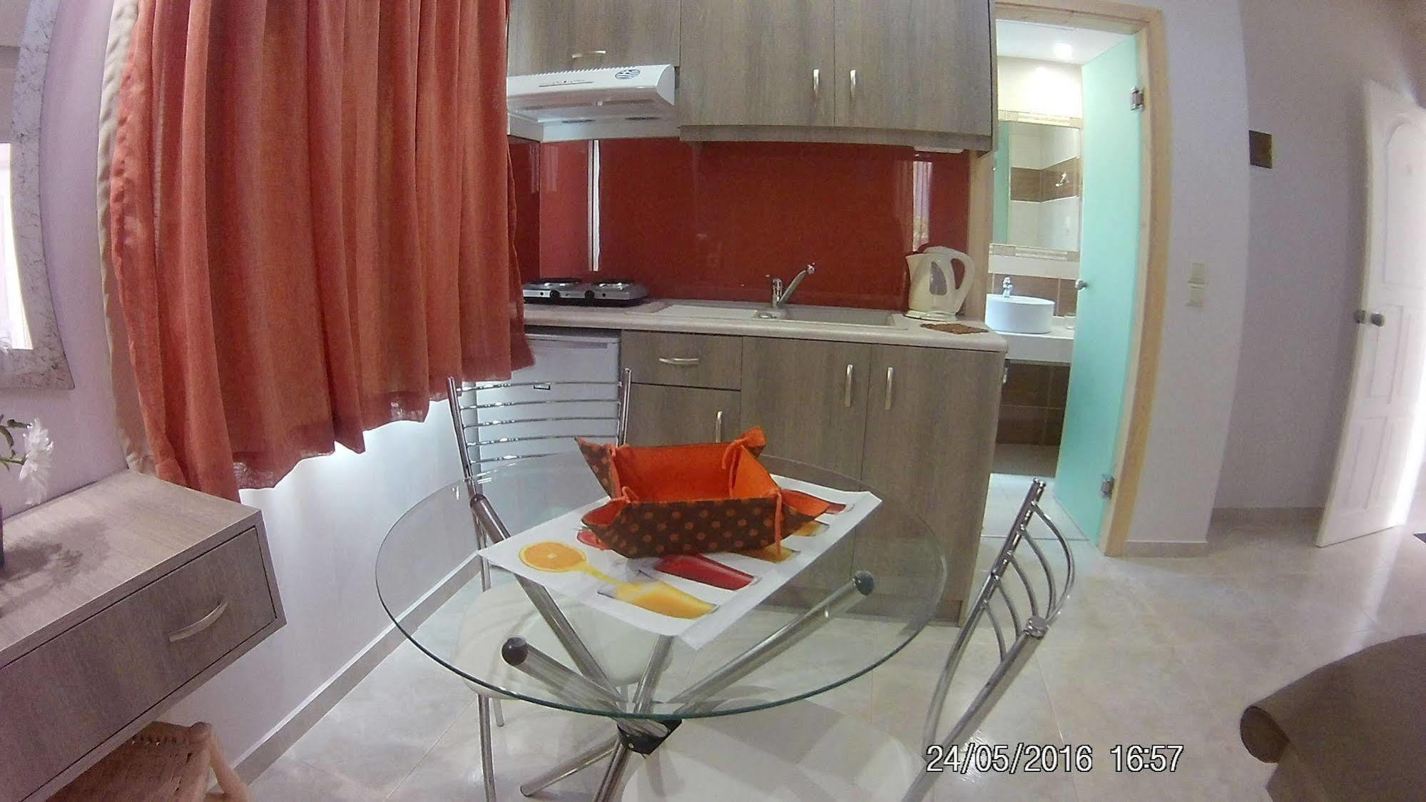 Sirena Apartments Agia Pelagia Zewnętrze zdjęcie